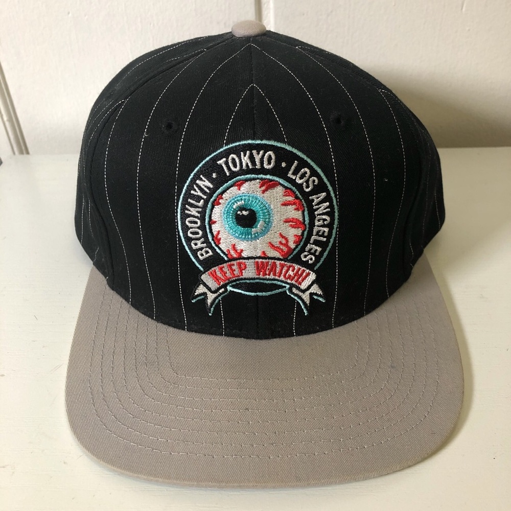 “MNWKA SNAPBACK”